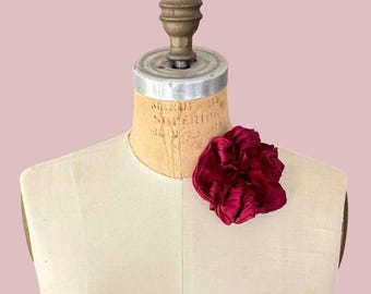 Silk Flower Pin in Cherry Red