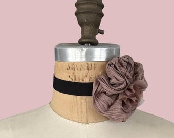 Silk Flower Choker in Mocha