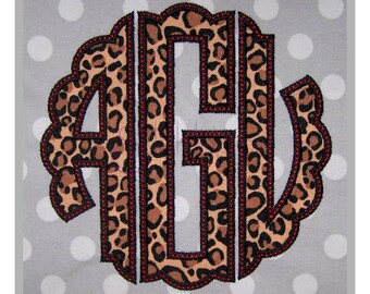Scalloped Circle Applique Monogram with Bean Stitch 4.5" 5" 6" - 11 Formats Machine Embroidery Applique Monogram Fonts - Instant Download