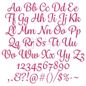 Puede incluir: Un alfabeto de fuente con letras may&uacute;sculas y min&uacute;sculas, n&uacute;meros y signos de puntuaci&oacute;n en un estilo de fuente cursiva rosa.