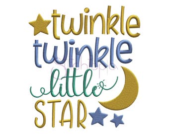 Puede incluir: Un diseño caprichoso con la frase "Twinkle Twinkle Little Star" en letras doradas, azules y turquesas. El diseño incluye una estrella dorada, una luna creciente y dos estrellas azules, todo sobre un fondo blanco.