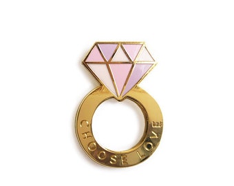 Love Ring Enamel Pin/ Wedding Small Gifts/ Ring Lapel Pin/ Bridesmaid Gifts/ Bridesmaid Proposal Gift/ Wedding Planner Gift/Choose Love Ring