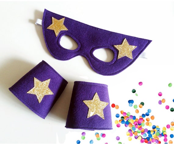 Juego de máscaras y puños de superhéroe Disfraz de - Etsy España Juego de máscaras y puños de superhéroe Disfraz de - Etsy España