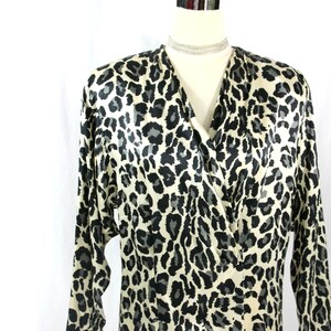 Vintage Helene Sidel SILK Leopard Animal Print Drape Cowl Neck Blouse Top Size 10 1980s