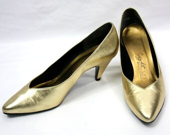 lifestride gold heels