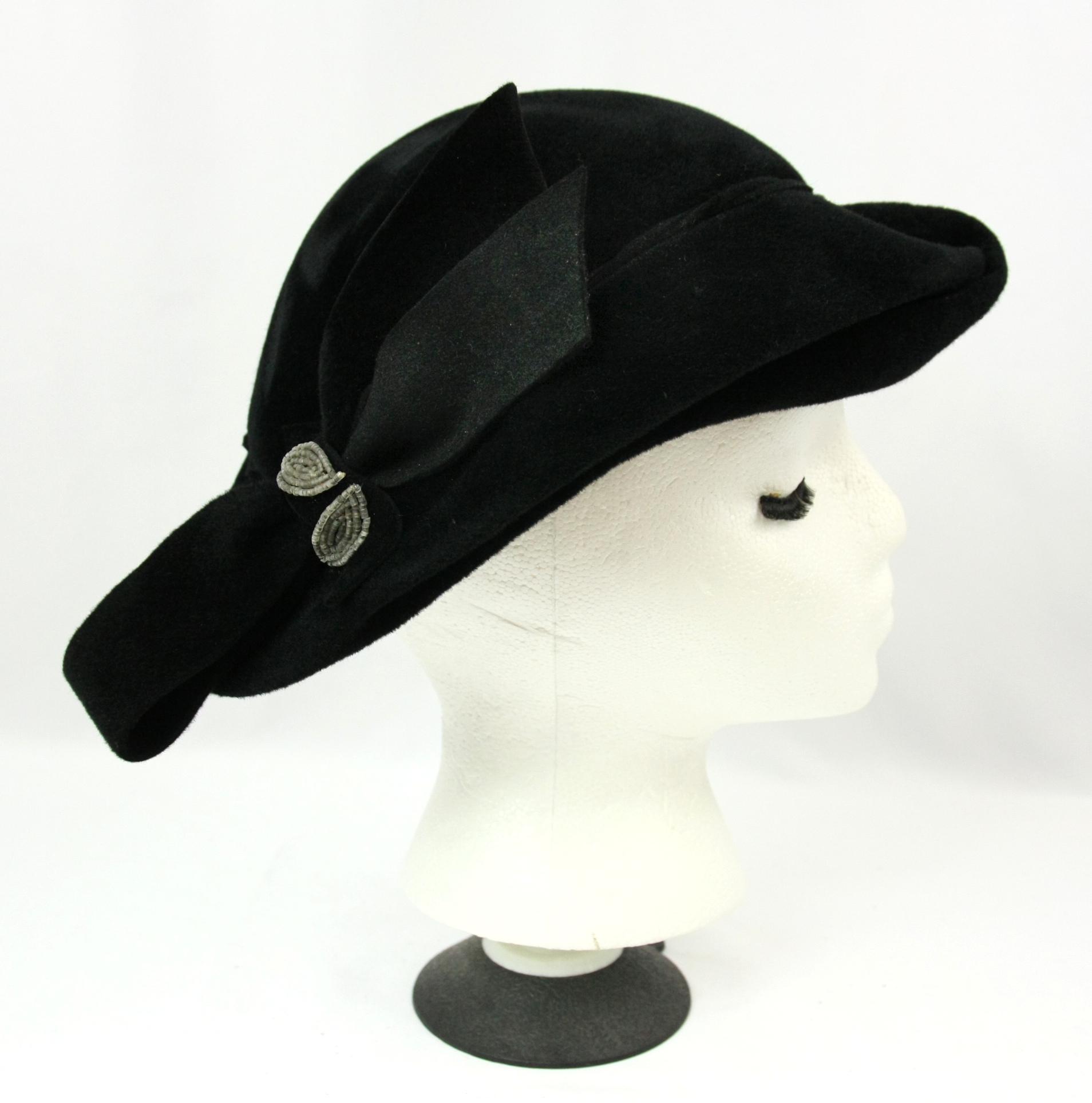 Vintage Merrimac Peachbloom Velour Black Fur Felt Hat Birdcage Veil Green Stitch Vintage Brown Velour Peachbloom Merrimac Beret Hat - Etsy main image 3