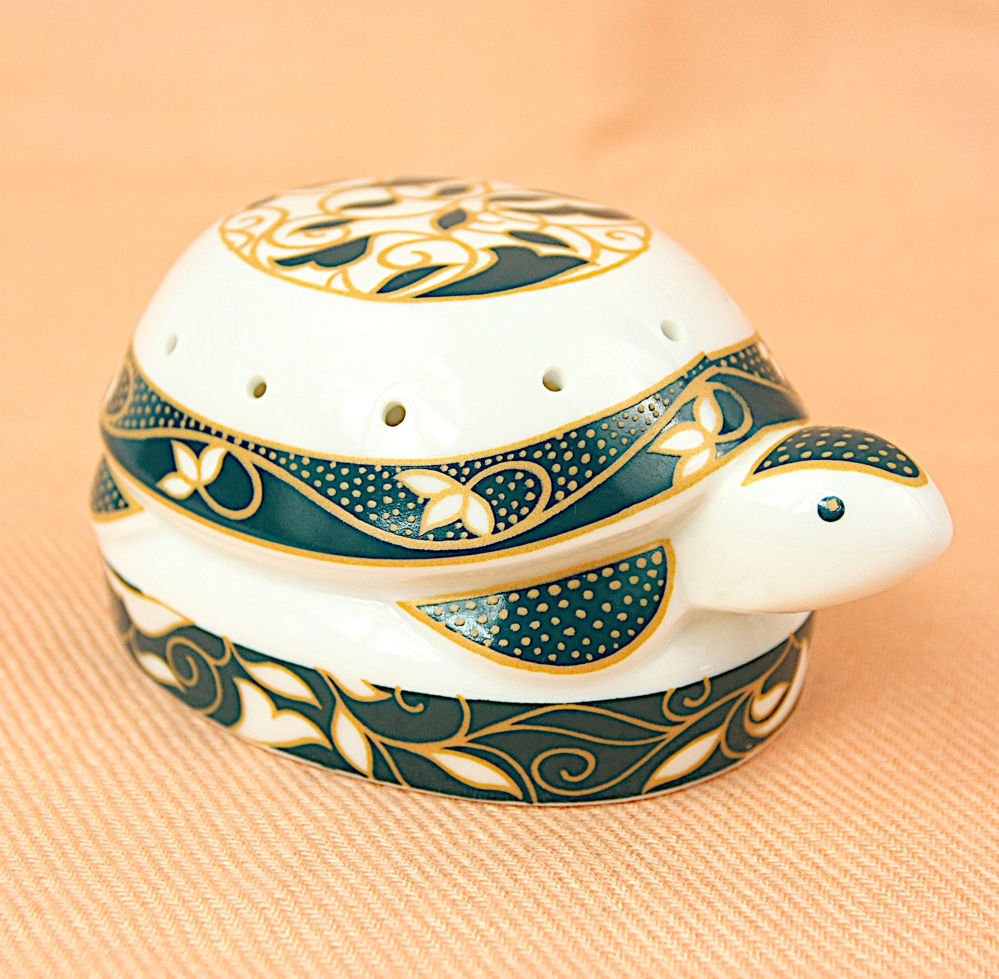 Vintage Elizabeth Arden Ceramic Turtle Pomander Air Freshener