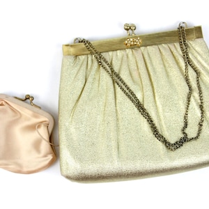 Bolso de mano vintage Harry Levine HL con cadena dorada metalizada y monedero pequeño, años 50