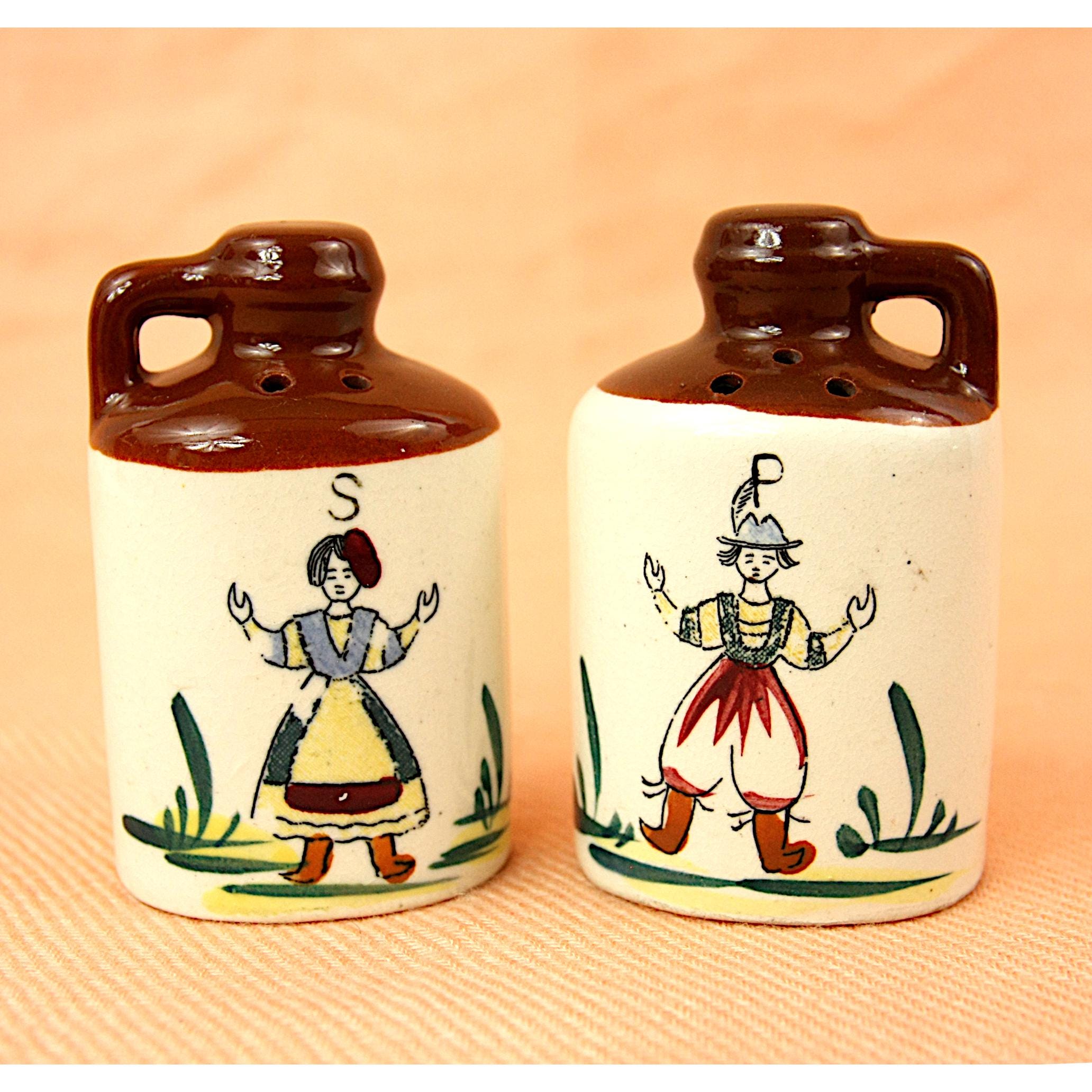 Vintage Jugs Country Folk Ceramic Salt and Pepper Shakers Set