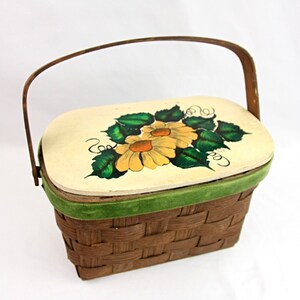 Vintage Hand Painted Picnic Basket Top Handle Handbag Purse Tote Daisy Floral with Green Velvet Trim 1960s