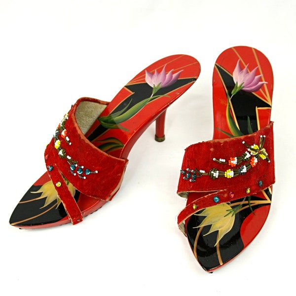 Vintage Kim Thanh Red Hand Made Painted Enameled Beaded Floral Wooden Open Toe Kitten Heels Size 7 1960s Boho Mid Century