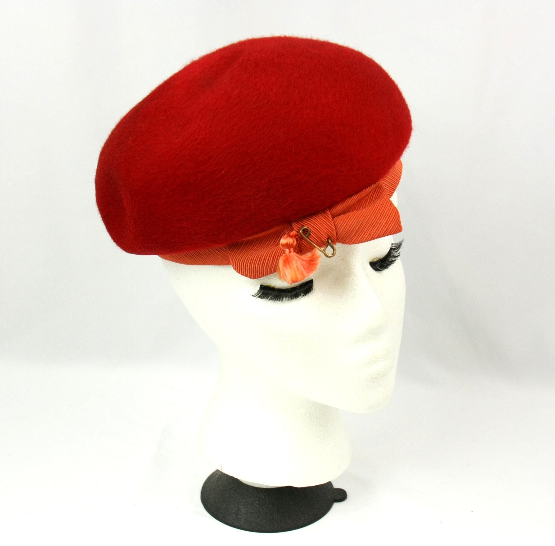 Mr John Beret - Etsy display picture 3