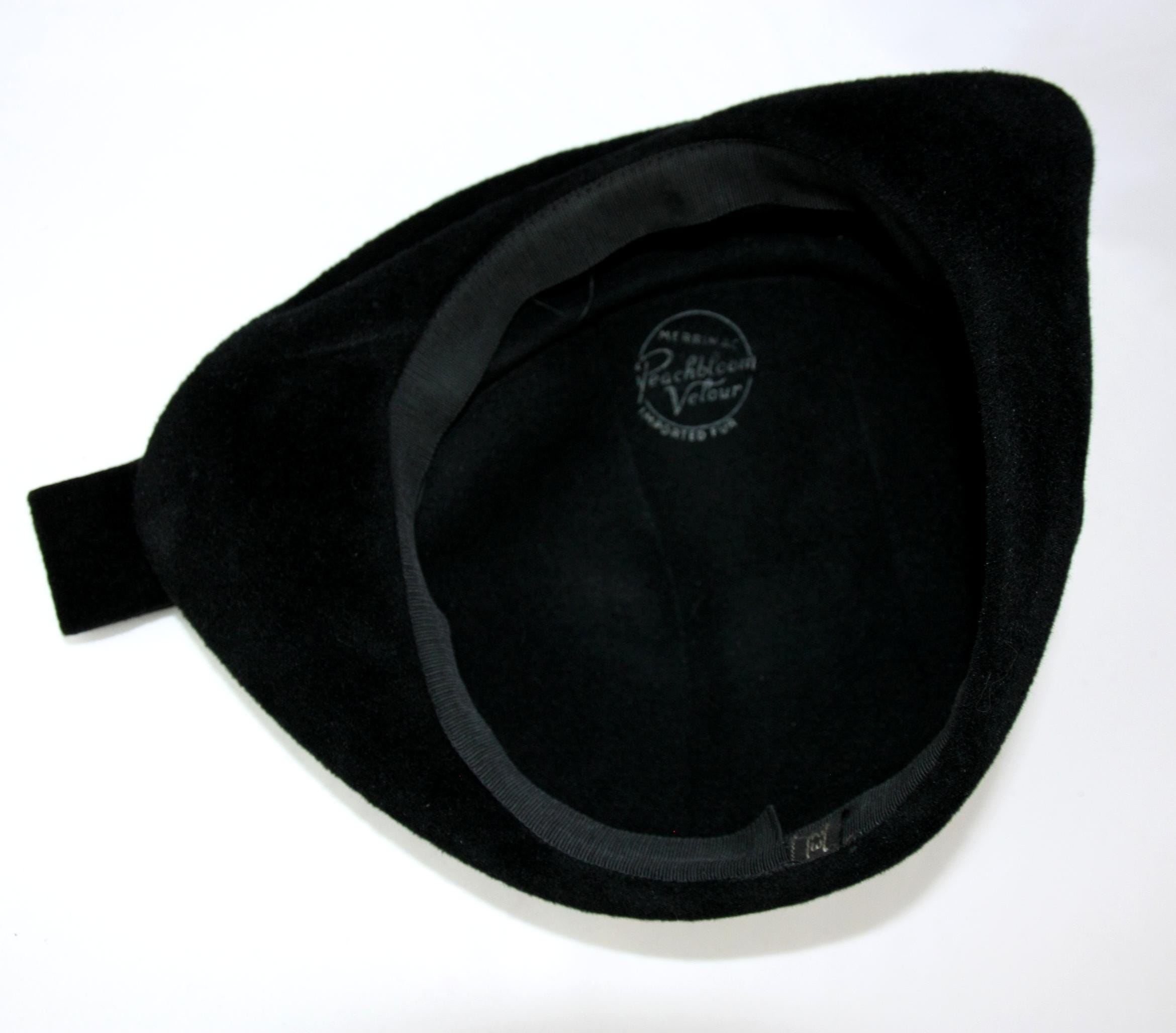 Vintage 50s Merrimac Deluxe Velour Fur Felt Beret Pillbox Hat Black Mod Vintage Black Lamb Fur Pillbox Hat, Vintage Hat, Vintage  main image 3
