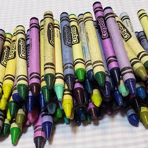 Bulk Crayon Lot 1 Pound All Crayola - Blue Green Purple Crayons for Crafts Melting Bulk Art Supply