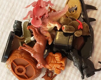 25 Black Brown Trinkets - Trinket Lot - I Spy Bag - Sensory Bin Toys - Mystery Treasure Bag Trinkets - Miniature Toys - Mixed Media Crafts