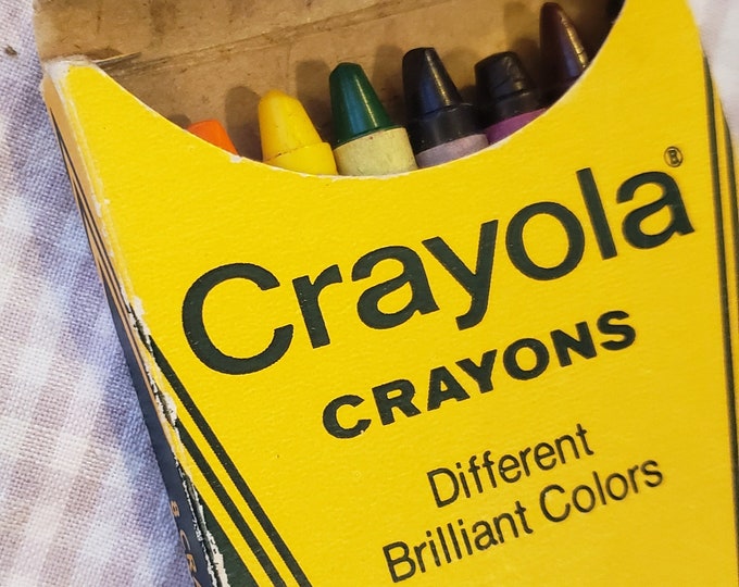 Vintage Crayola Crayons in Box 8 Crayola Crayons Vintage 1980s Box