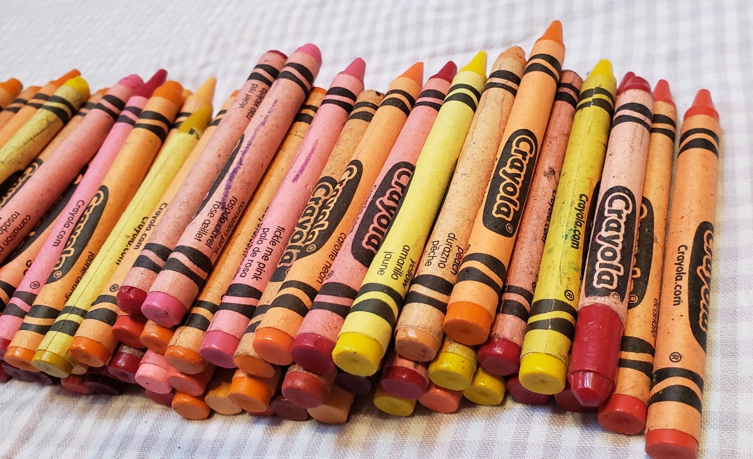 Bulk Crayon Lot 1 Pound All Crayola Red Yellow Pink Orange Crayons
