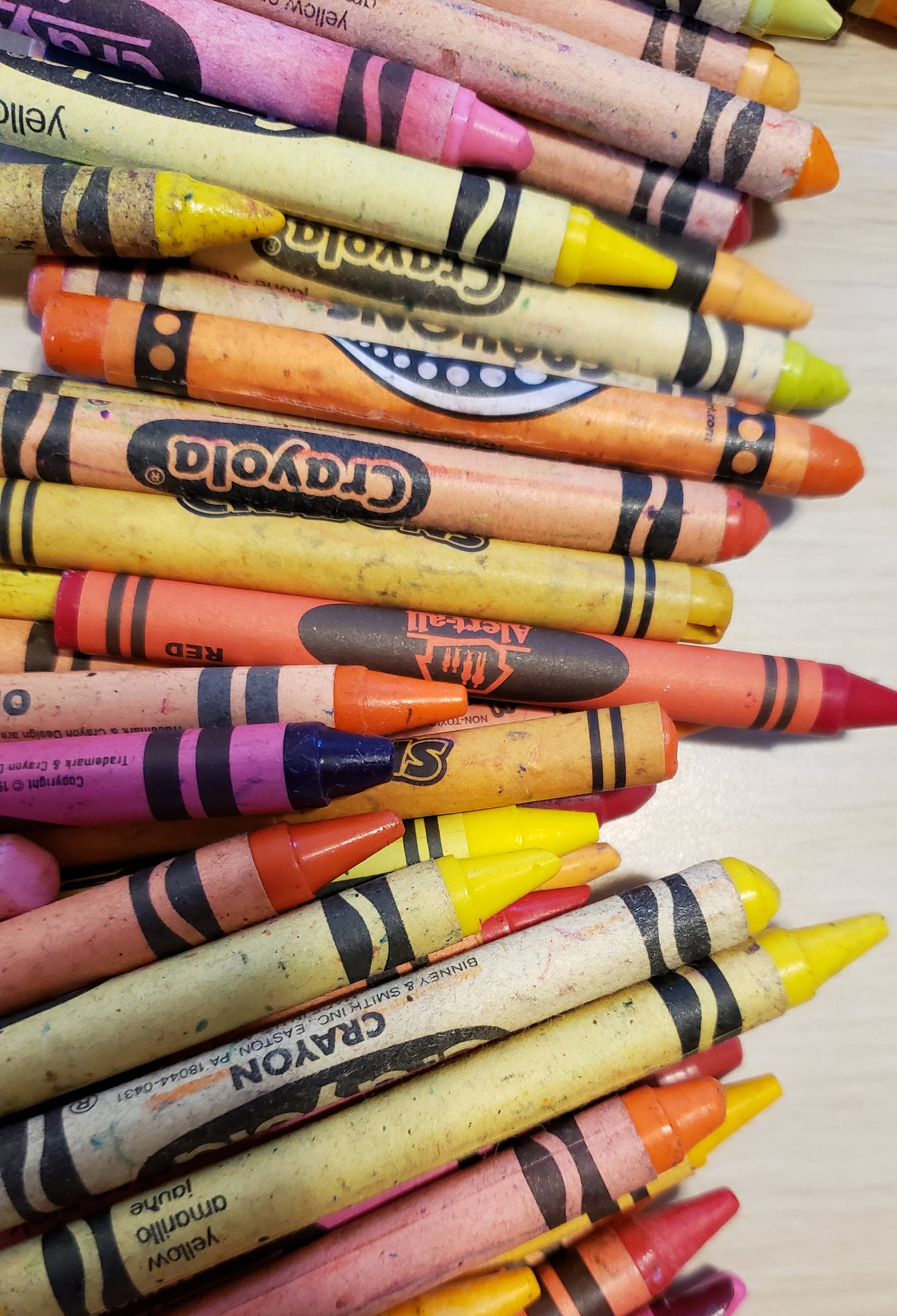 Bulk Crayon Lot 1 Pound Red Orange Yellow Pink Crayons Etsy