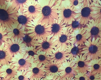 All Over Daisy Floral Poly Cotton Print Fabric - Sold By The Yard -  59"