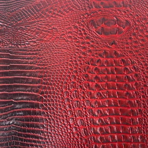 Tela de vinilo de piel sintética con relieve 3D de caimán rojo de Amazon. Se vende cortada a medida. 56"