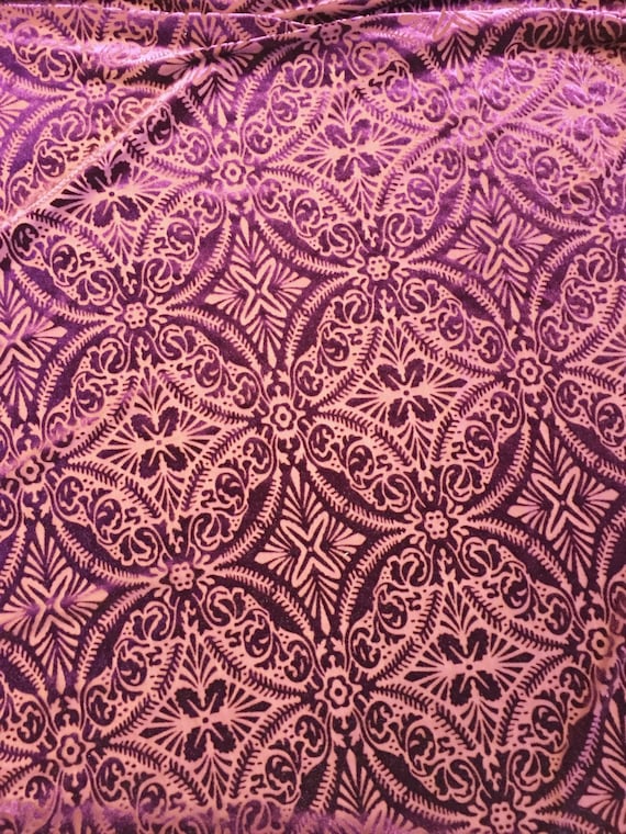 Lila Lilie Ausbrenner Damast Geometrischer Stretch Samt Stoff Meterware  60 