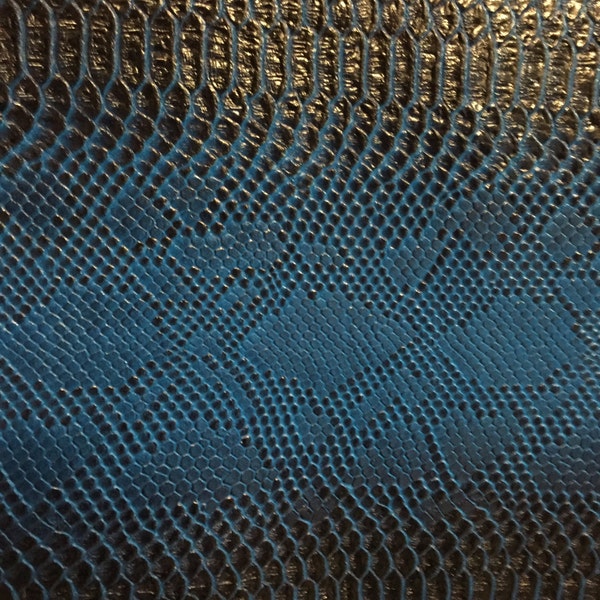 Tela de vinilo de piel de serpiente Sopythana de víbora sintética de dos tonos, color azul y negro, se vende cortada a medida, 52"