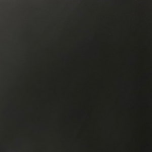 ブラック マット フェイクレザー ストレッチ ビニール アパレル生地 - ヤード単位で販売 - 58"