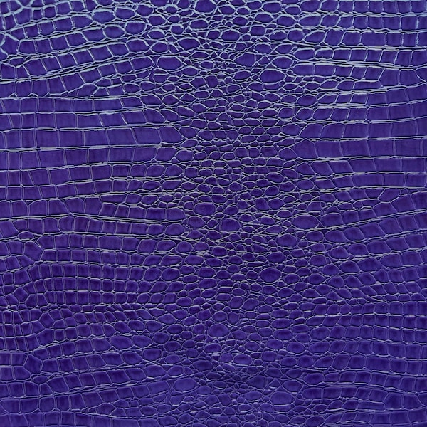 Tissu d'ameublement en similicuir de crocodile violet pour fabrication artisanale - Vendu par mètre - 54"