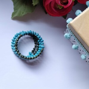 Blue Wire Wrap Paper Bead Bracelet
