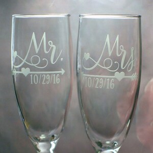 Mr and Mrs Personalized Bridal Shower Arrow and Heart Design Wedding Couple Toasting Flutes Champagne Glasses | Love Theme Wedding Flutes