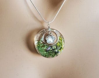 Dry Pressed Flower Resin, Dried Flower Necklace, Wildflower Jewelry, Mother's Day, Gifts for Her, Flower Necklaces for Women, Spring Jewelry