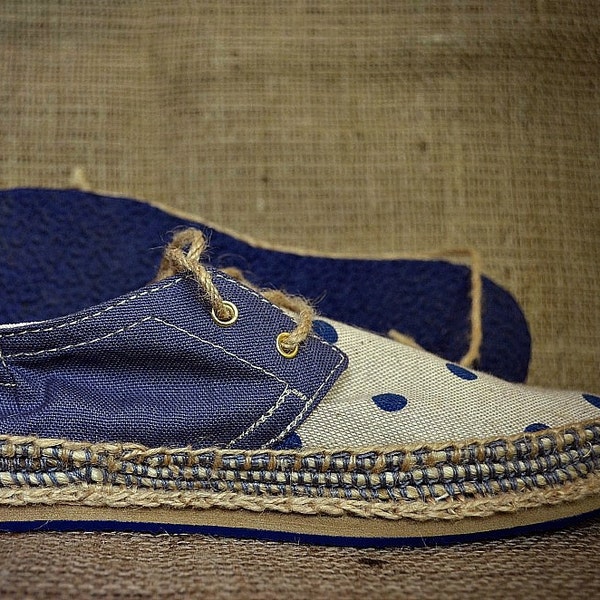 ForRest shoes by ChePick Art! All handmade, natural and vegan shoes! Vintage look with blue polka dots and unisex size. New flat shoes!