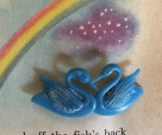 1950s Swan Barrette Vintage Plastic Hair Accessor… - image 1