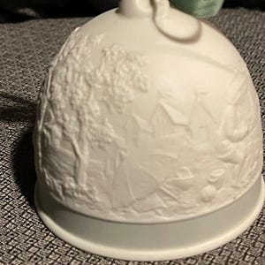 1992 Lladro Summer Bell Ornament