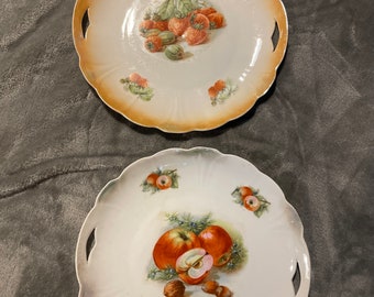 Vintage decorative plates from Germany.