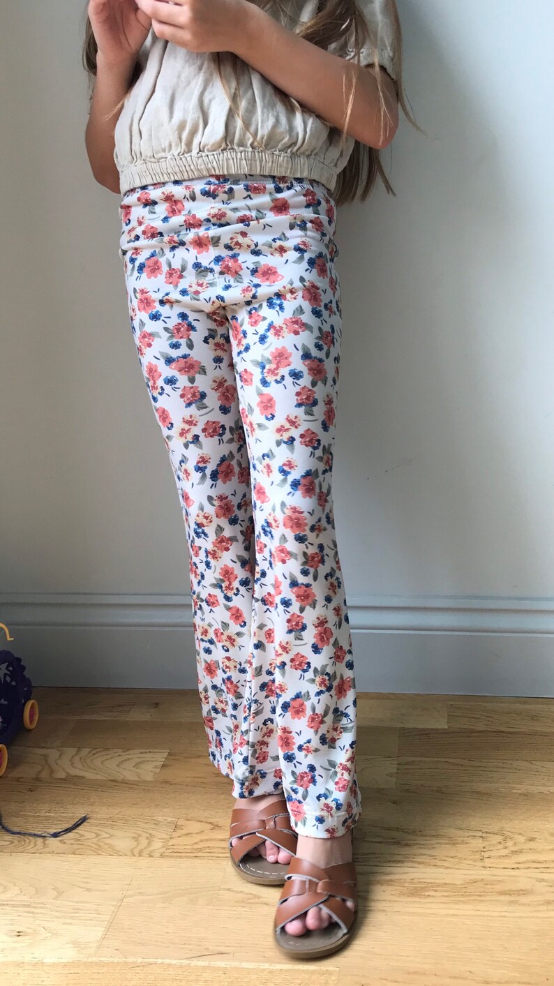 Floral print bell bottoms / girls flare leggings / stretchy Etsy