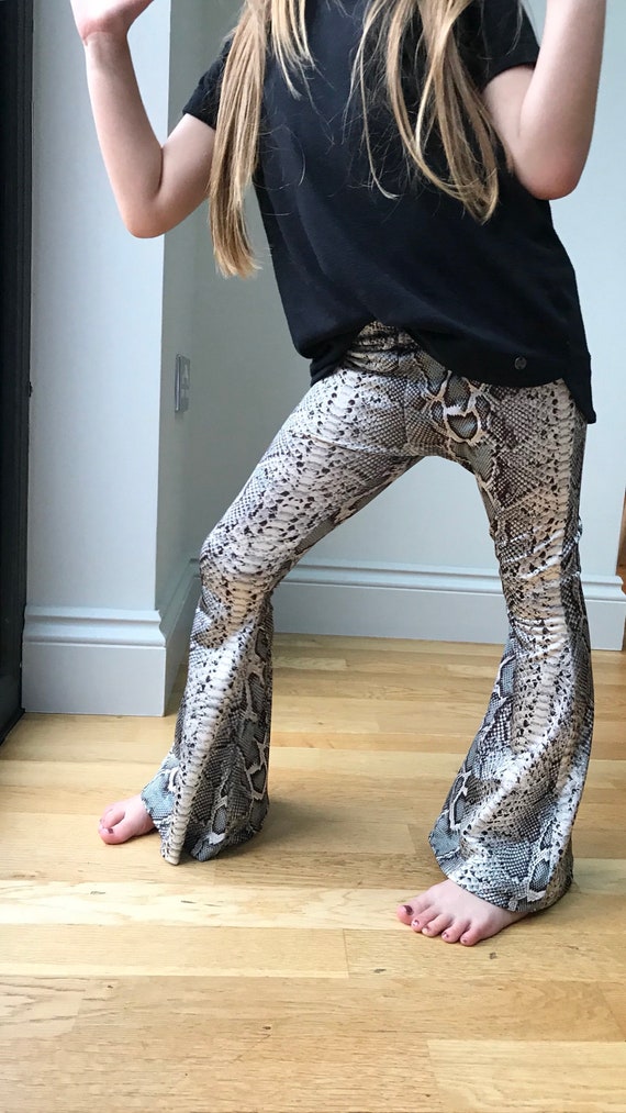 printed bell bottom leggings