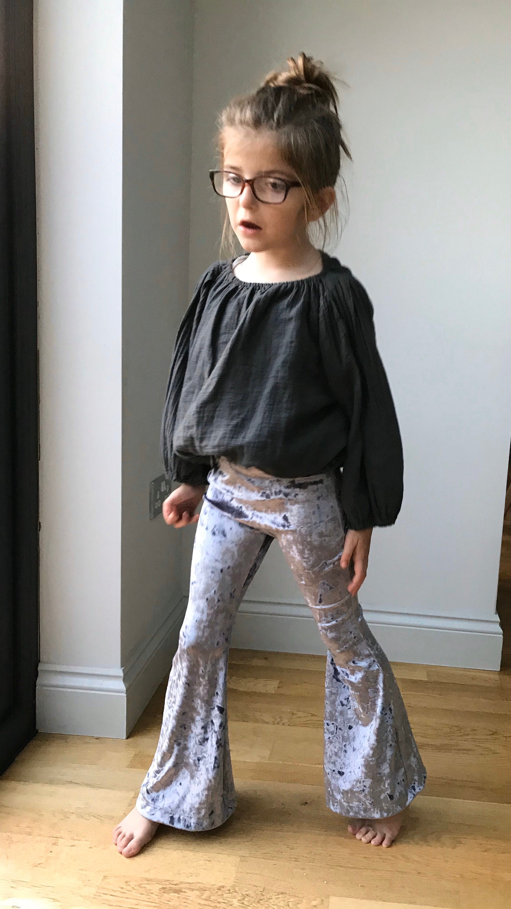 Bell bottom flares pants / 11year size girls kids flare leggings / silver  grey ice warp crushed velvet girls