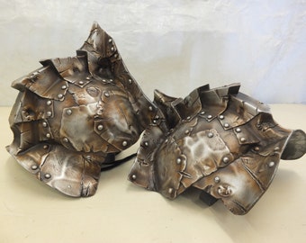 Larp Armor, Xaphen demon shoulders, pauldrons, spalders, spaulders, SCA, LRP, Theatrical