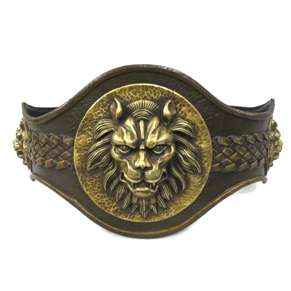 Lion belt 2025
