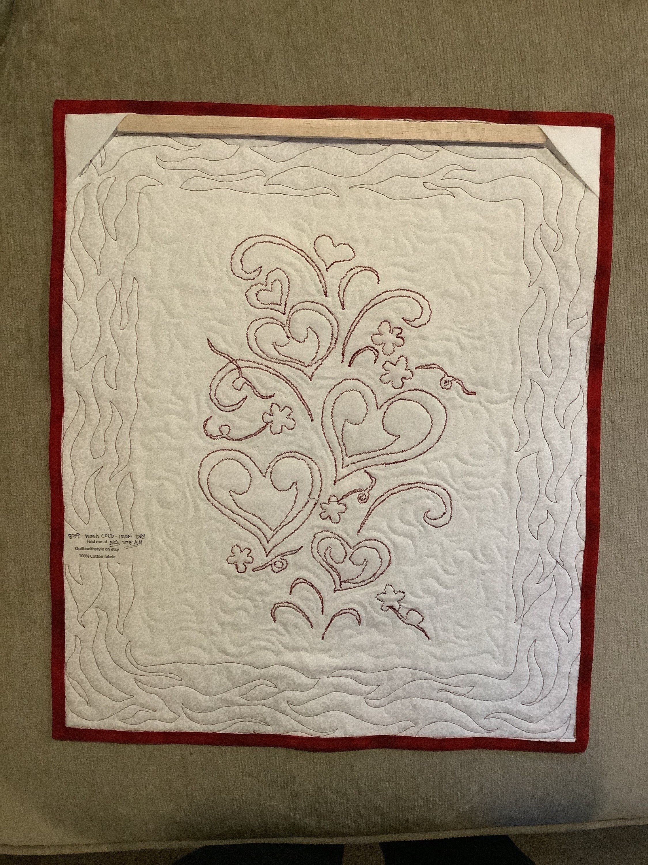 839 BEST Free Shipping Quilted Valentines Day Wall Hanging is HOMEMADE ...
