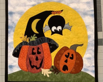 1023 BEST Free Shipping Halloween decor Pumpkins bat quilted wall hanging quilt fall