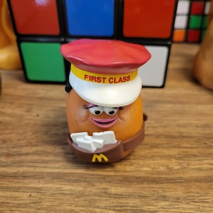 McDonalds Mcnugget Buddies 1988 First-Class McNugget