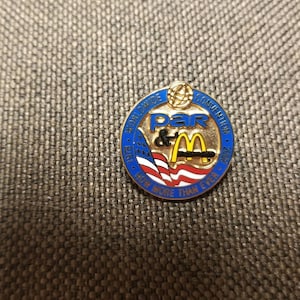 Vintage McDonald&#39;s and PAR Worldwide Convention Enamel Pin