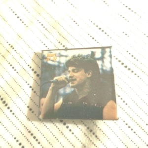 Bono of U2 pinback button