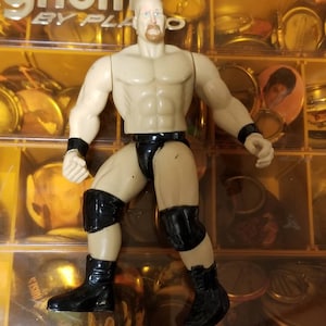 Vintage 1999 Jakks Titan Stone Cold Steve Austin Action Figure Toy WWE WWF