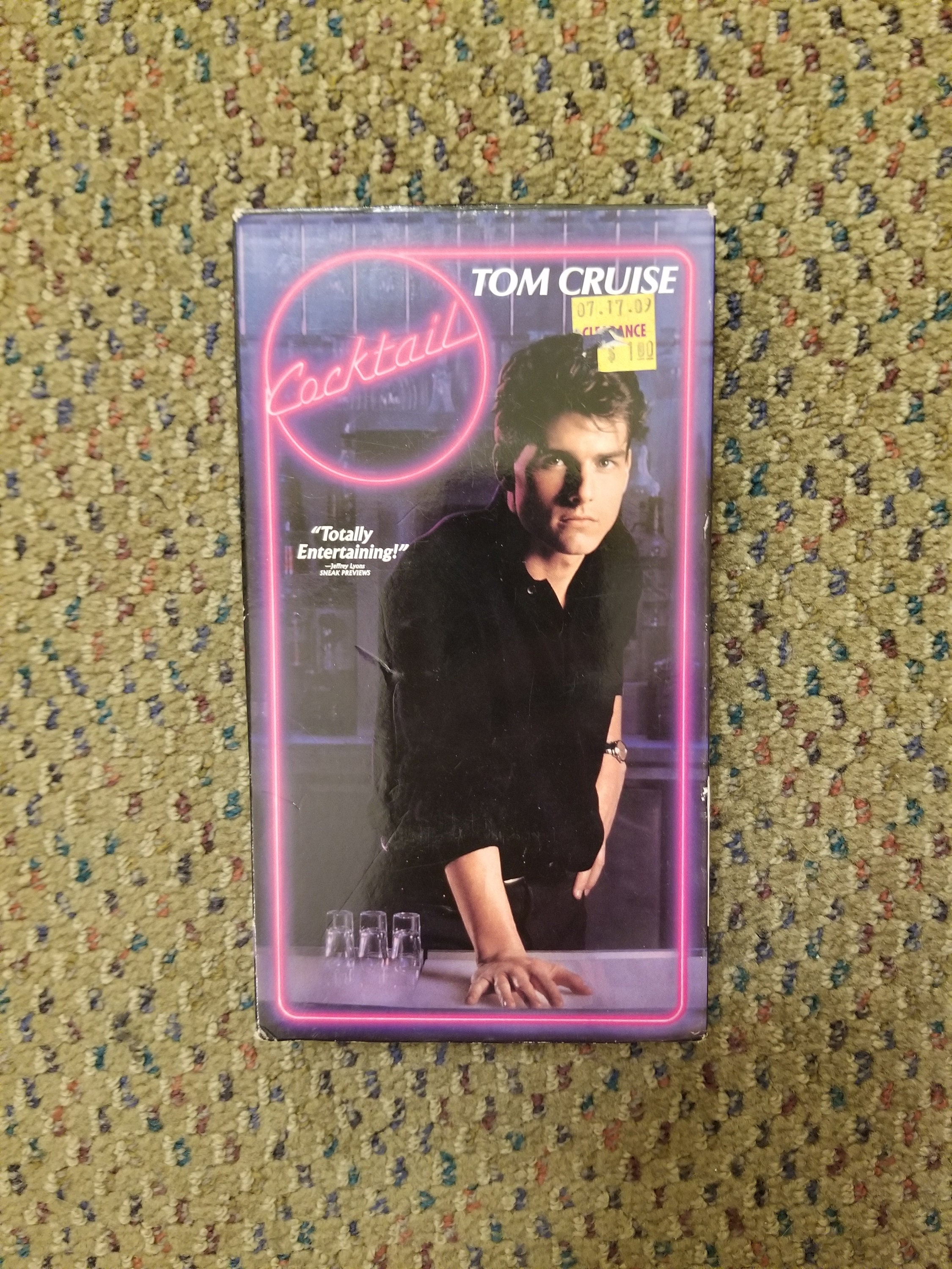 Cocktail – Der Kultfilm Mit Tom Cruise Als Barkeeper [UK Import Auf VHS]