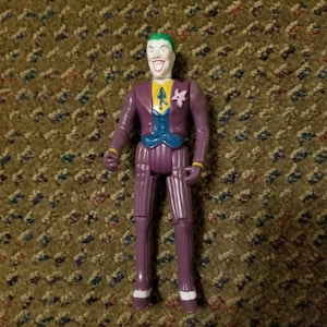 Vintage Joker Kenner Action Figure 1989