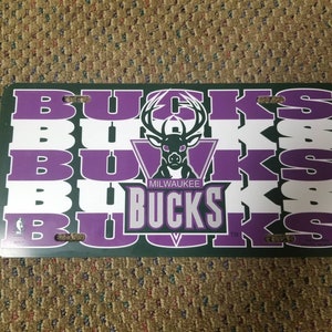 Vintage Milwaukee Bucks Purple and Green Novelty License Plate Plastic