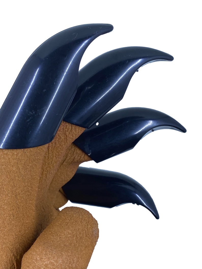 Gardening gloves with 8 Non-Removable claws image 3